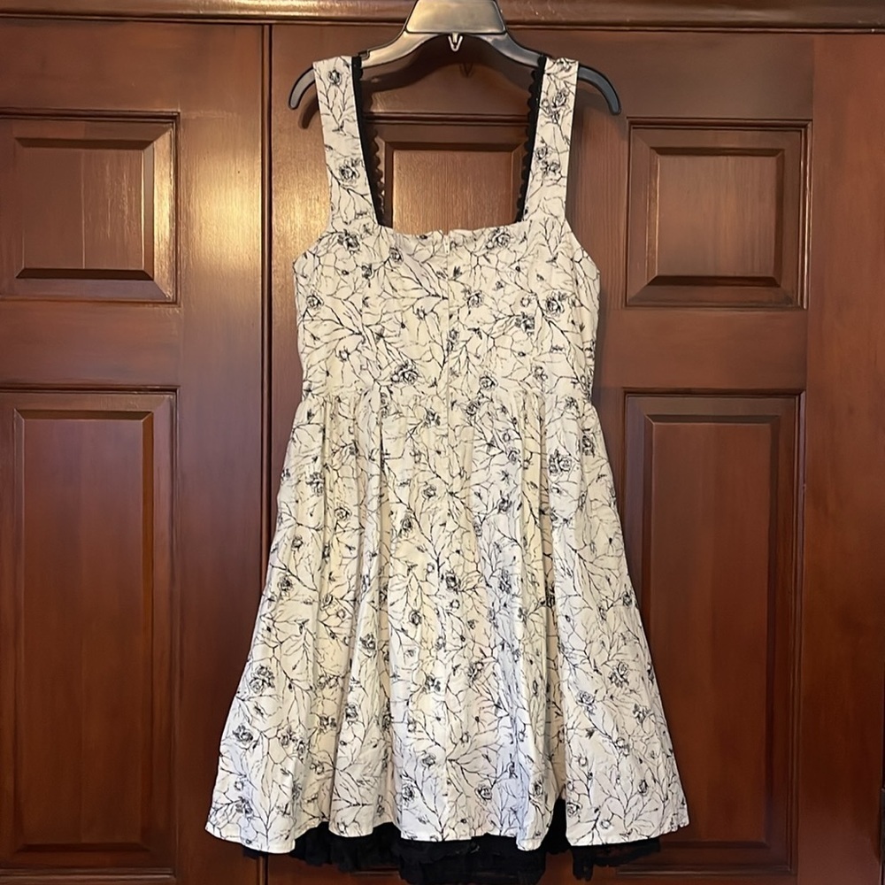 Hot Topic fit and flare dress size XL - Picture 6 of 6